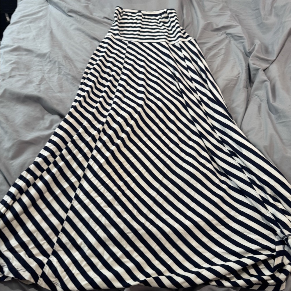 GAP Navy and White Striped A-Line Skirt